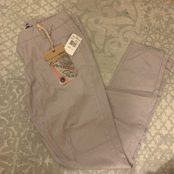 Vanilla Star Jean - Picture 1 of 3